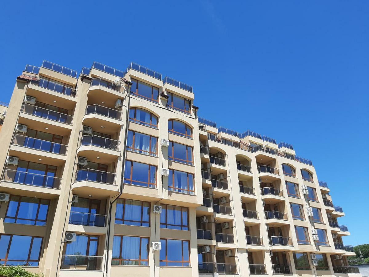 Vesta Riviera - Free Parking Aparthotel Golden Sands Exterior foto