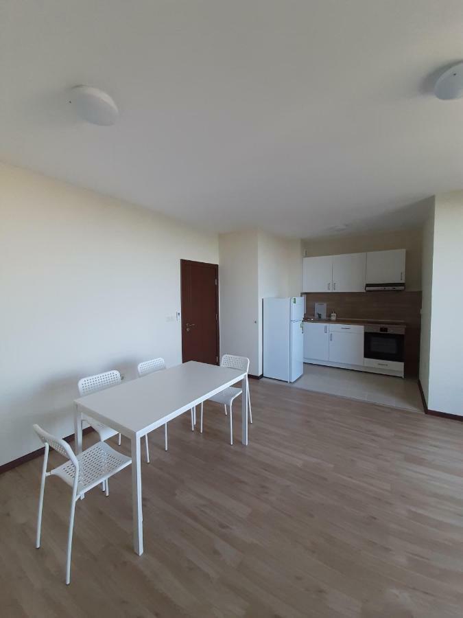 Vesta Riviera - Free Parking Aparthotel Golden Sands Exterior foto